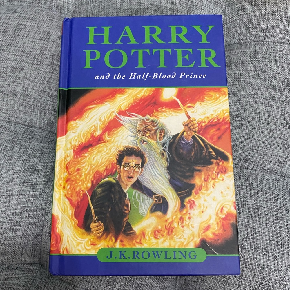 *SOLD* Harry Potter 1-6 Hardcover Books - Picture 12 of 14